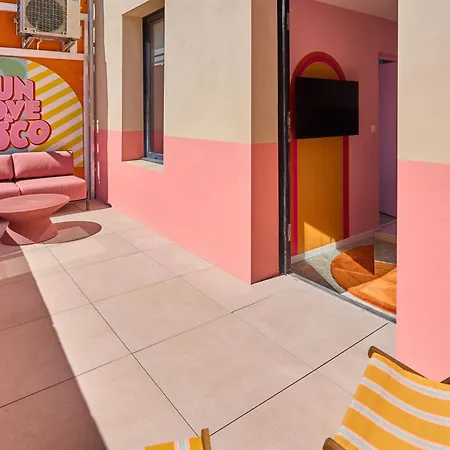 La Orange - Disco - Proche Cité Médiévale Et Centre à Pied Apartamento