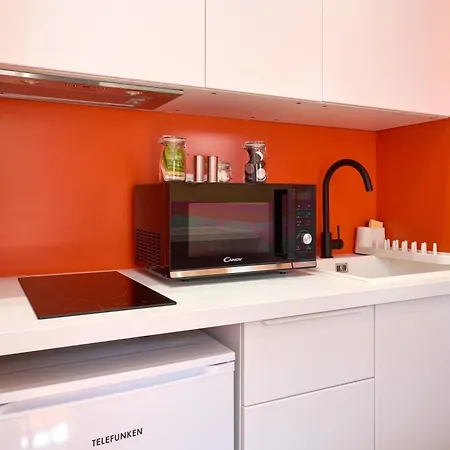 Instadisco By La Orange