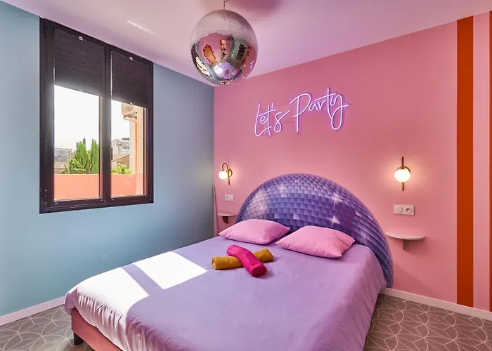 Apartment La Orange - Disco - Proche Cite Medievale Et Centre A Pied *