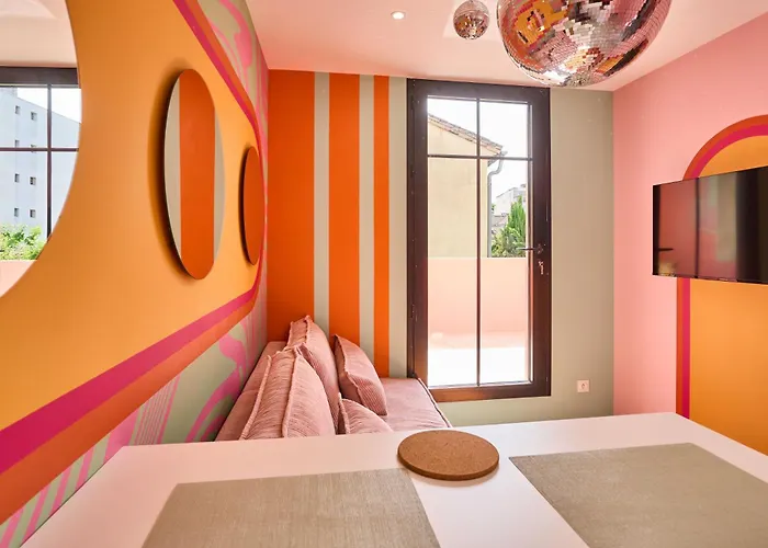 La Orange - Disco - Proche Cite Medievale Et Centre A Pied *